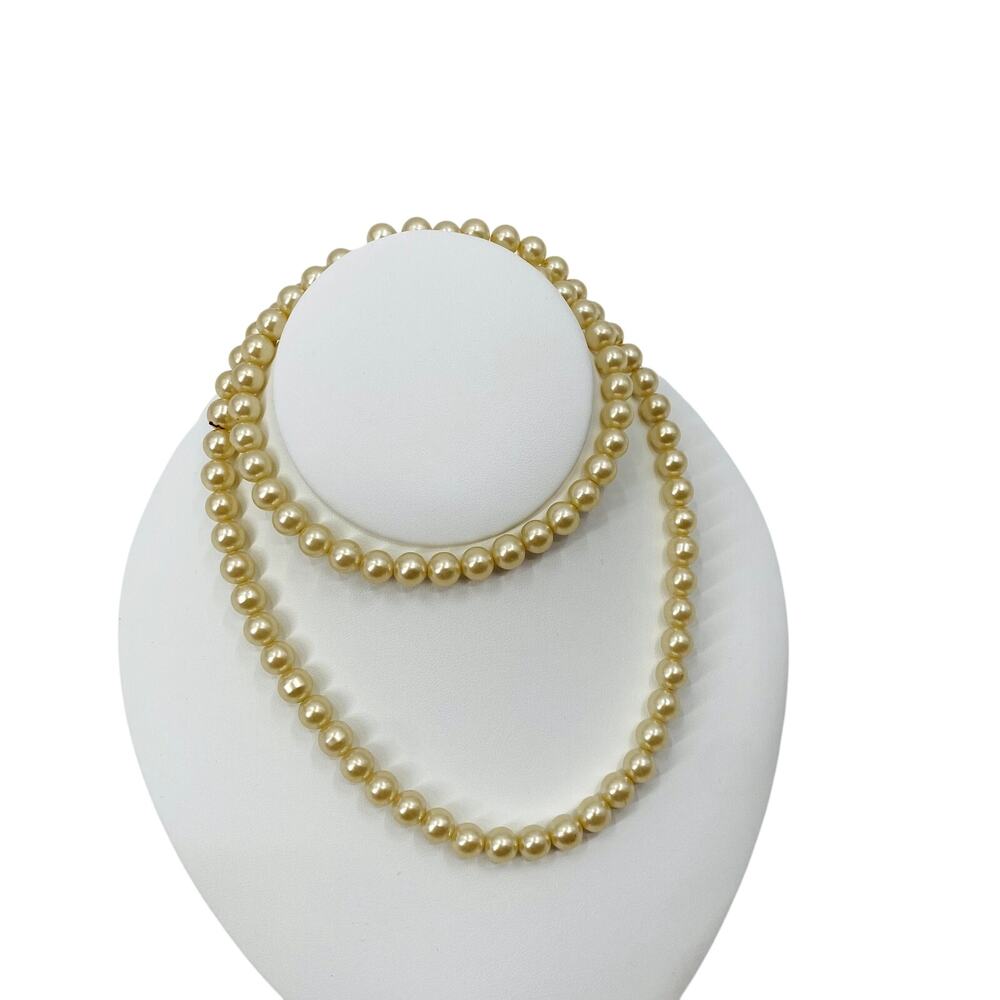 Vintage Faux‎ Pearl necklace
